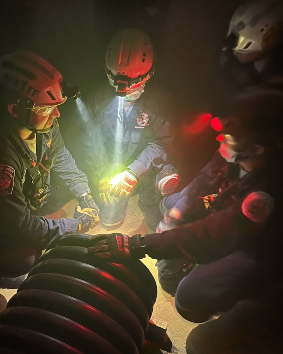 EMS MEMORIAL tweet media