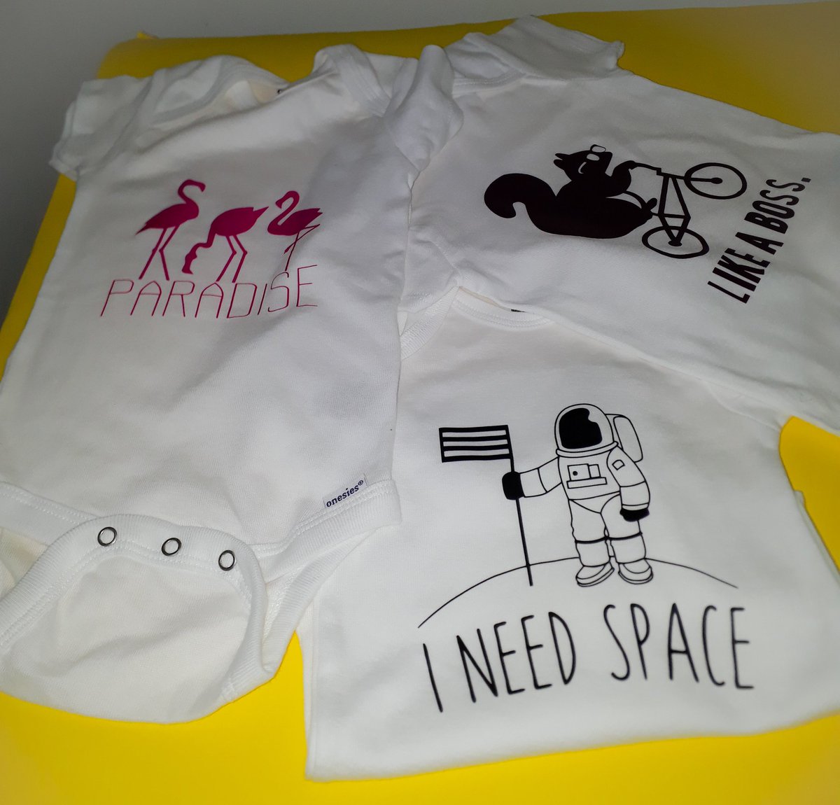CanariCreations's tweet image. Customized Baby Clothes 

#canarikindcafe 
#CreateWithCanari 
#Creativity 
#DIY 
#t-shirt