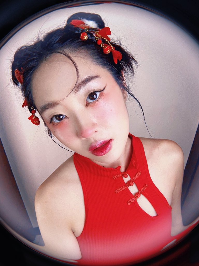 gunjiii_23's tweet photo. Chinese New Year Make up ❤️
วัยรุ่นไชน่าดอล
#chinesenewyear #makeup #makeupchallenge #ThaiStyleMakeup https://t.co/HG4WoZ1Zx8