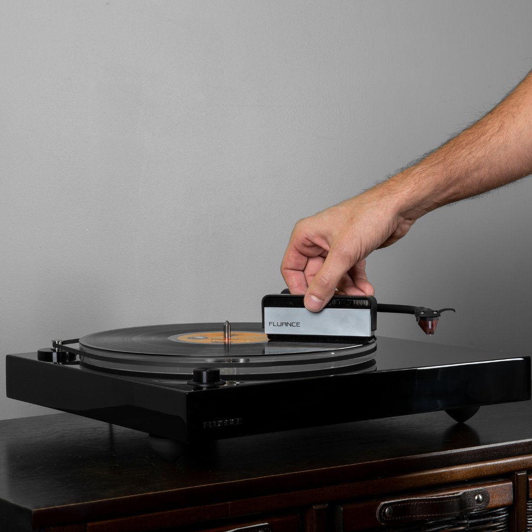 Fluance Audio tweet media