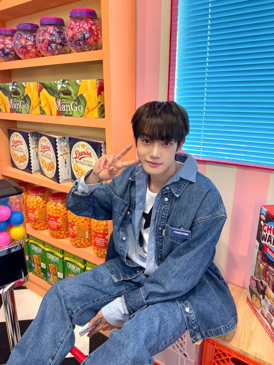 officialTheWind's tweet photo. [🎂] HAPPY DAY

2026.02.07
The Wind DEBUT 1000 DAYS🎉
더윈드의 데뷔 1000일을 축하합니다🧡

#더윈드 #THEWIND #The_Wind
#김희수 #타나톤 #최한빈
#박하유찬 #안찬원 #장현준 https://t.co/LccNip5uCg