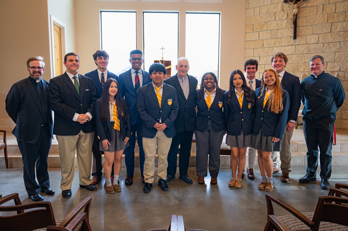 Strake Jesuit tweet media