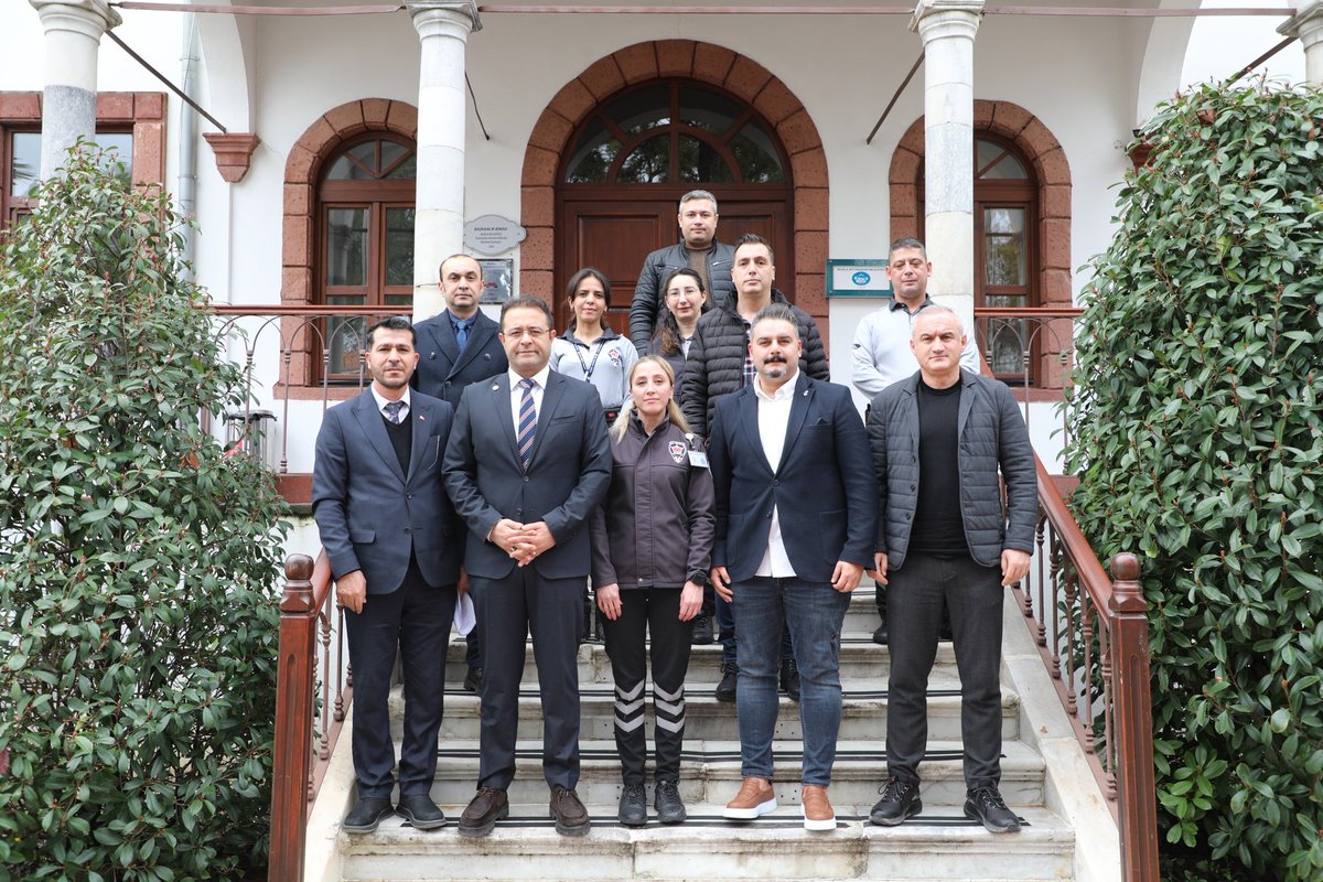 SENDİKAMIZ İLE MUĞLA BÜYÜKŞEHİR BELEDİYESİ ARASINDA TOPLU İŞ SÖZLEŞMESİ İMZALADI

Muğla Büyükşehir Belediyesi ile Güvenlik-İş Sendikamız arasında gerçekleştirilen toplu iş sözleşmesi imza törenine, Muğla Büyükşehir Belediyesi Genel Sekreteri Sayın Tayfun Yılmaz, Genel Sekreter