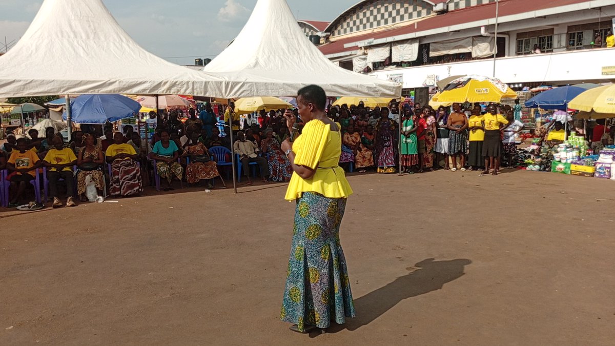 GifterAber's tweet image. I am deeply grateful to the amazing souls of Gulu Main Market (Cuk Madit) vendors for the massive trust and love you poured on me by electing me Mayor of Laroo-Pece Division.

Agwee Ward, brace yourselves, I'm are coming shortly.

#WardsbyWard #Thanksgiving