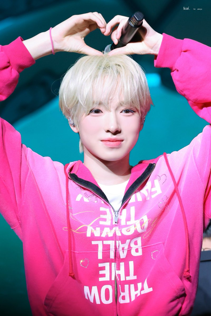 260207

🫶🏻🫶🏻

#사쿠야 #SAKUYA #サクヤ #NCTWISH #엔시티위시