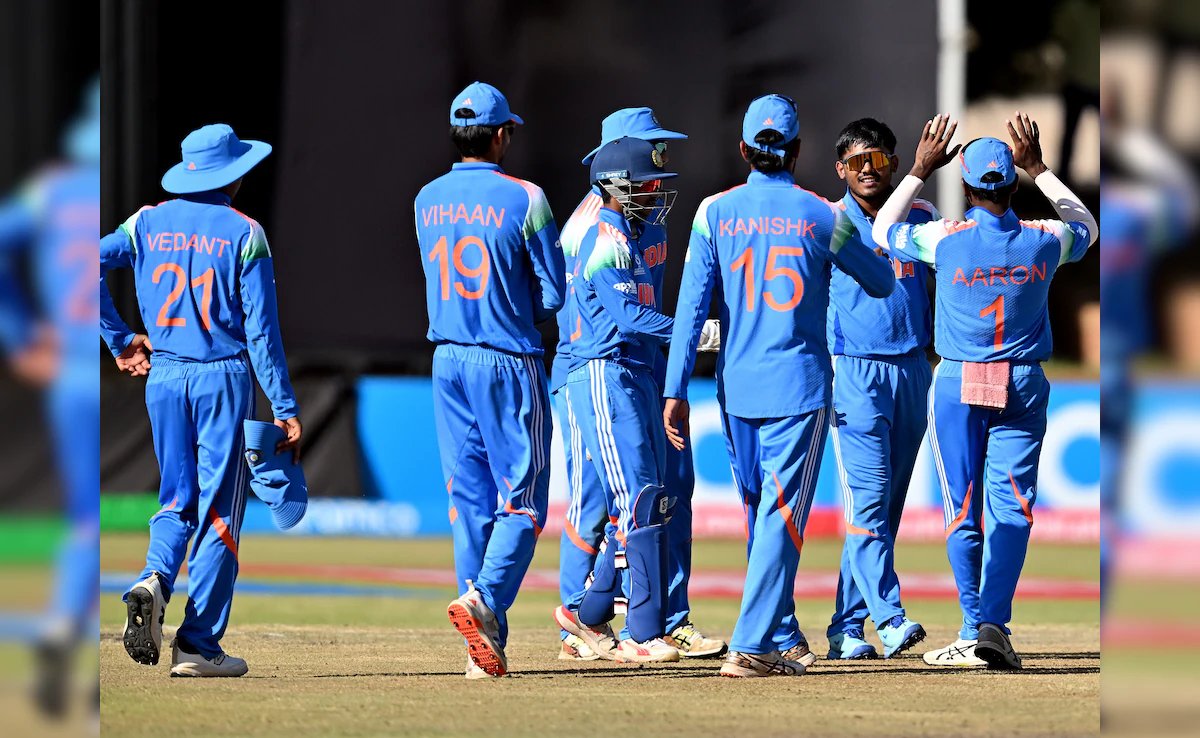 MukeshSenMp's tweet photo. भारत विश्व विजेता...!!

भारतीय U19 क्रिकेट टीम ने फाइनल मुकाबले में इंग्लैंड को 100 रनों से हराकर विश्वकप जीता। 
सभी देशवासियों को अनंत शुभकामनाएं..!!
#INDU19vsENGU19 https://t.co/8En9YBEa1E