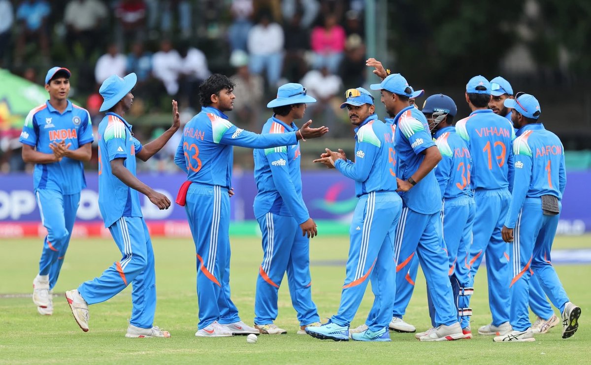 MukeshSenMp's tweet photo. भारत विश्व विजेता...!!

भारतीय U19 क्रिकेट टीम ने फाइनल मुकाबले में इंग्लैंड को 100 रनों से हराकर विश्वकप जीता। 
सभी देशवासियों को अनंत शुभकामनाएं..!!
#INDU19vsENGU19 https://t.co/8En9YBEa1E