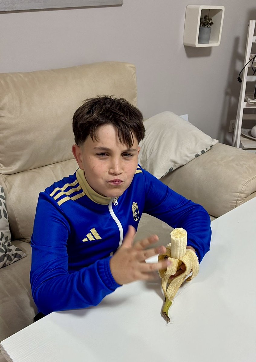 Que hago yo con este personaje 🥴😅