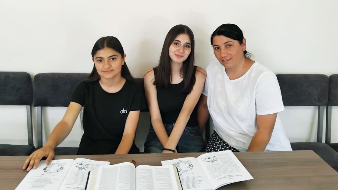 Tomorrow Clubs International tweet media