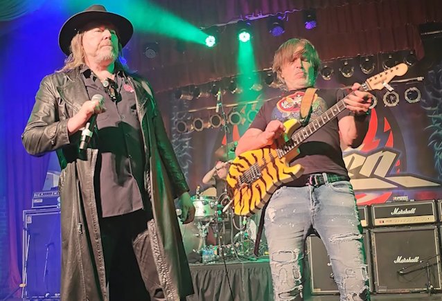 BLABBERMOUTH.NET tweet media