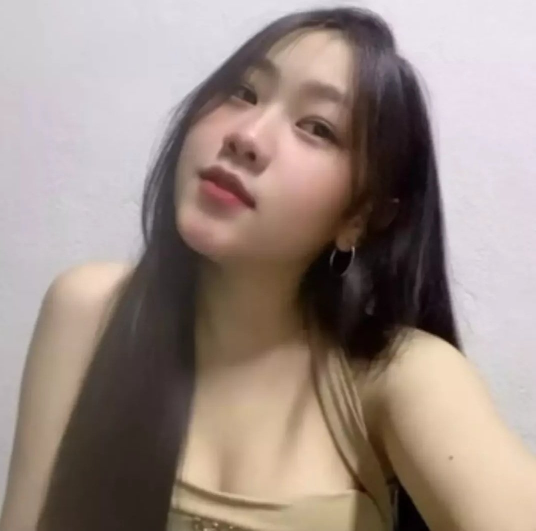KogH282881's tweet photo. 🍼💦 https://t.co/KtQZxDXKF9