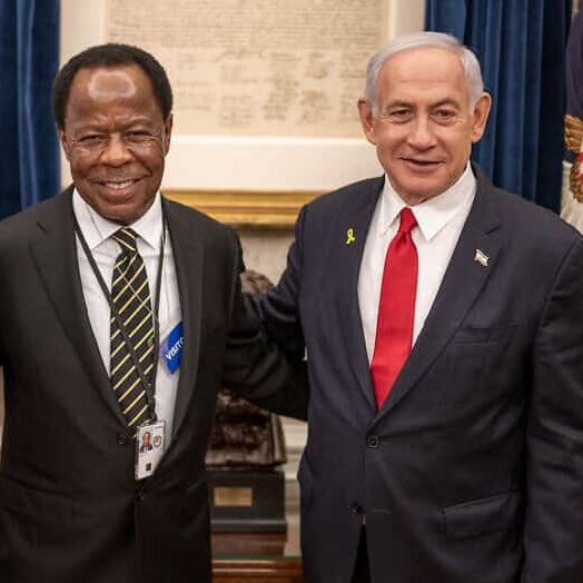 joanfromdc's tweet image. BREAKING: DOJ Official @LeoTerrellDOJ ATTACKS James Fishback Over His Joke About Not Kissing the Wall, says Fishback makes his "blood boil."