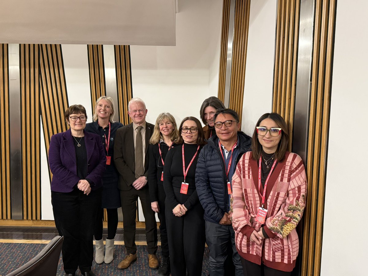 Colombian Embassy UK tweet media