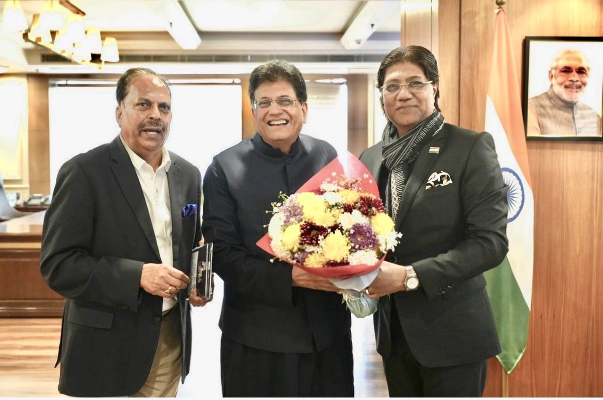 panarunaaqeel's tweet photo. It was a great honour for us to  meet the Hon’ble Minister of Commerce & Industry, shri Piyush Goyal ji, today, 6 February 2026, at Vanijya Bhavan, New Delhi. We wholeheartedly thanked the Hon’ble Minister and the Government of India for the landmark decision on the India–USA trade deal, which will provide a significant boost to Indian exporters, particularly the footwear and leather sector.
This decisive step further strengthens India’s global trade leadership and reinforces industry confidence. 🇮🇳🇺🇸