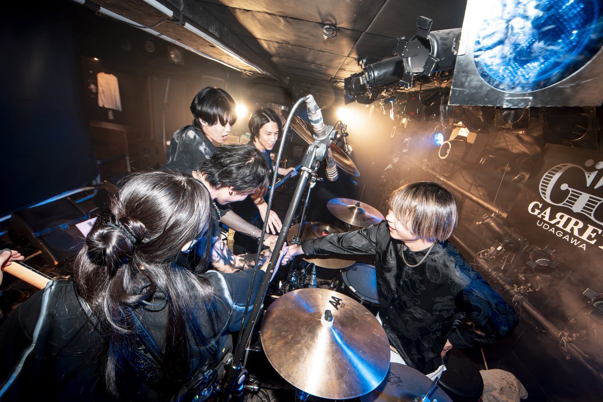 SEVER BLACK PARANOIA tweet media