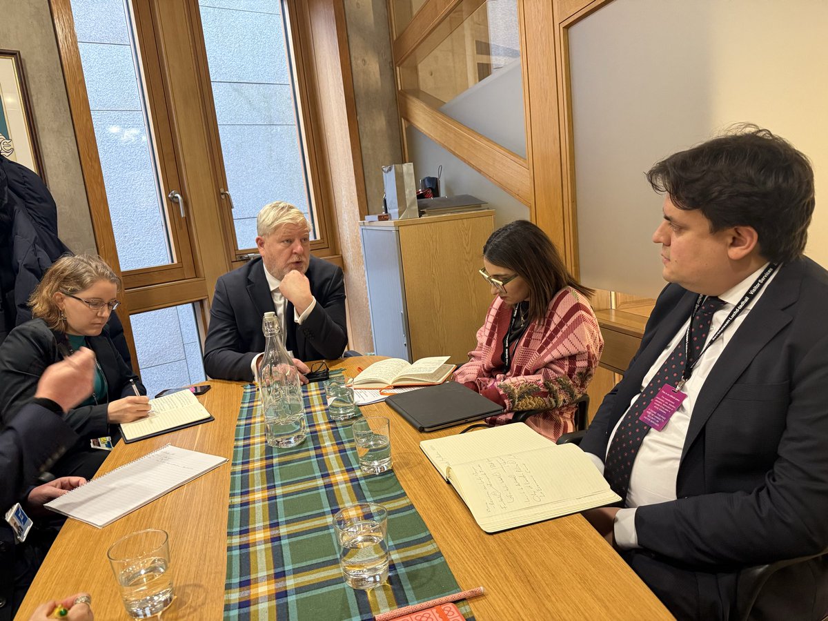 Colombian Embassy UK tweet media