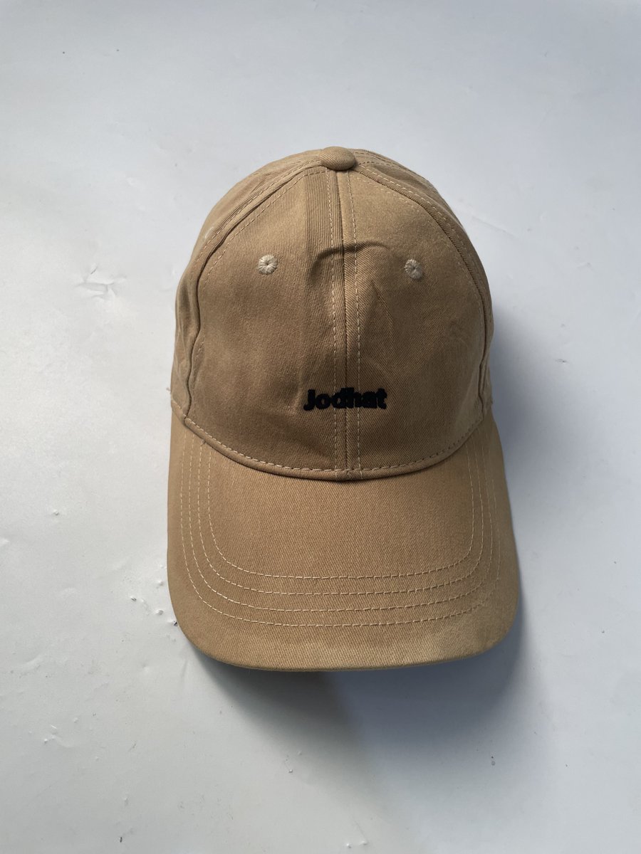 ChalePurpleThis's tweet photo. Caps available 
40 cedis 
Dm to purchase https://t.co/NEImb3hu9x