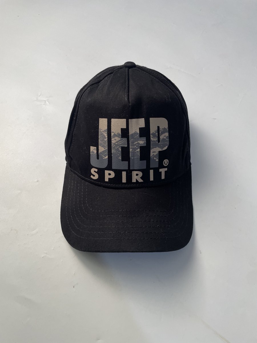 ChalePurpleThis's tweet photo. Caps available 
40 cedis 
Dm to purchase https://t.co/NEImb3hu9x