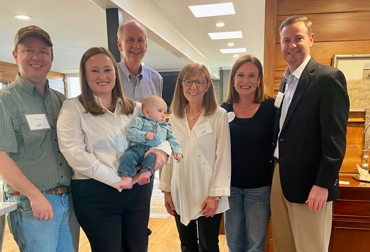 TNPAustin's tweet image. Proud to support @TrentAshbyTX at his local fundraiser! Strong leadership matters for rural health—so Texans can get quality care close to home. Texas Nurse Practitioners stand with leaders who invest in access and patients. #RuralHealth #TXlege #Patients #NPsLead