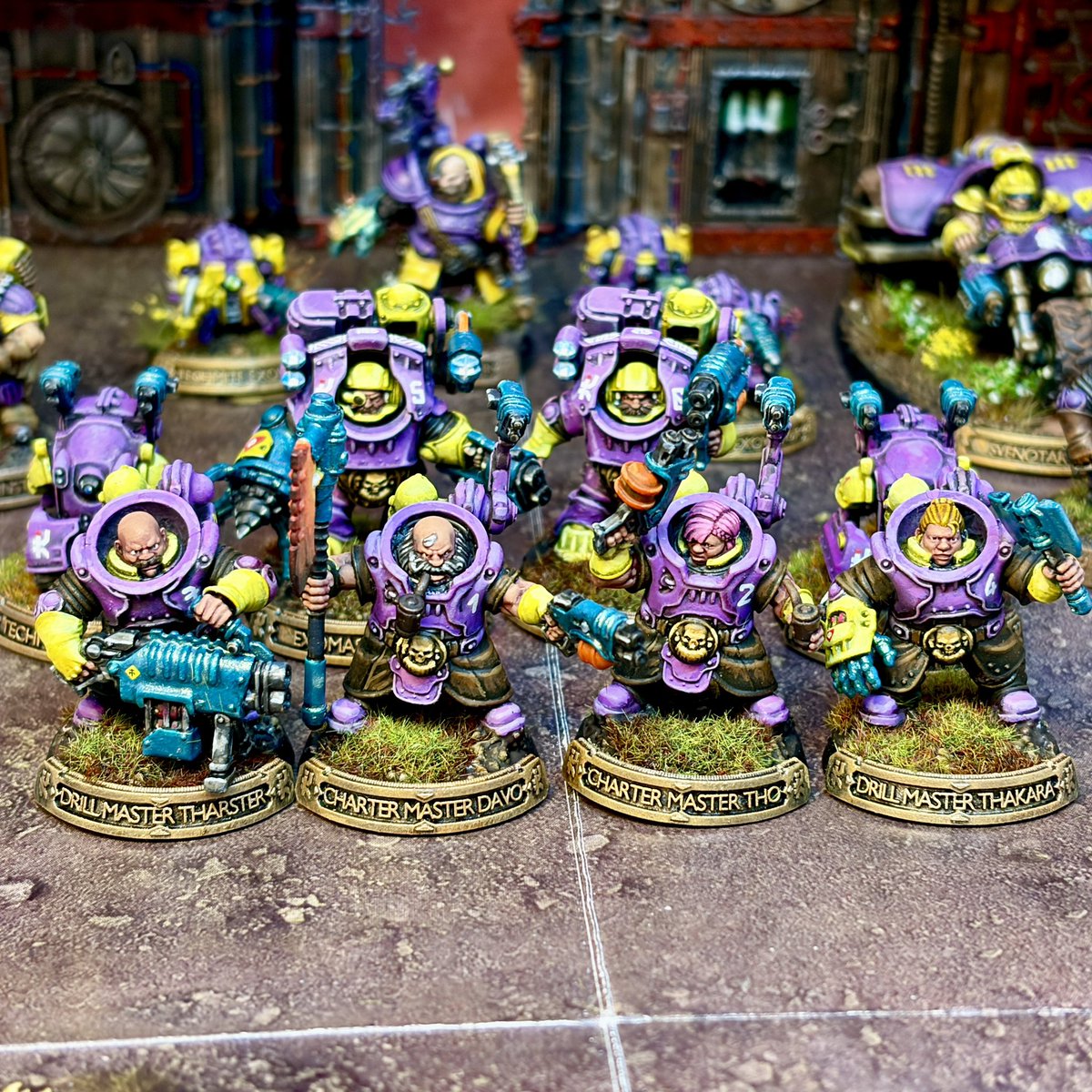 100tungamer's tweet photo. Ironhead Squat Charter Masters and Drill Masters, painted as Votann
#warhammercommunity #warhammer40k #squat #100tungamer #gamesworkshop #gamesworkshop40k #tabletop #minipainting #eobcomplete #slaythegrey https://t.co/VFCpd5q76g