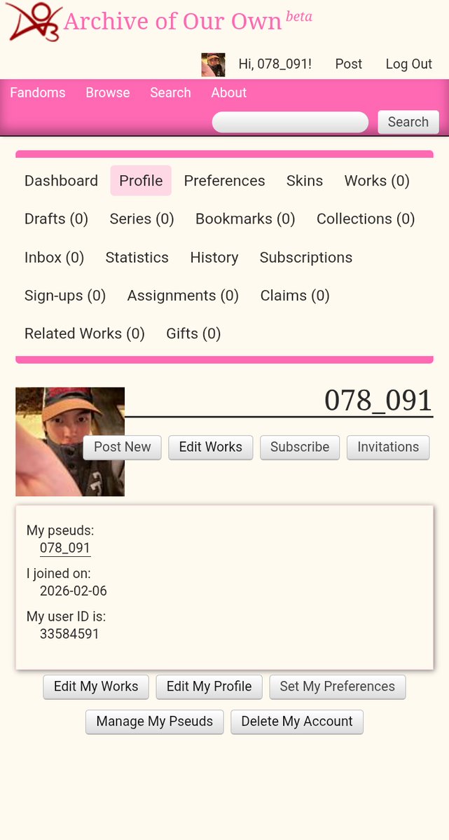 eriotrd's tweet image. I got accepted into college holy shit