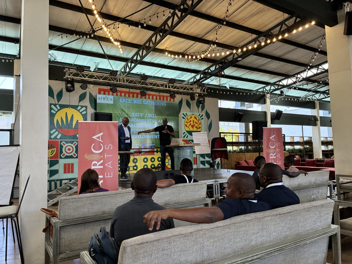 lunarmobiscuit's tweet photo. Day 2 of the @AfricaEats Gathering is training for and conversations with the “bizi”.  Jumaane is leading the discussion on #ESG/#ESMS. https://t.co/LsMcwxbPj9