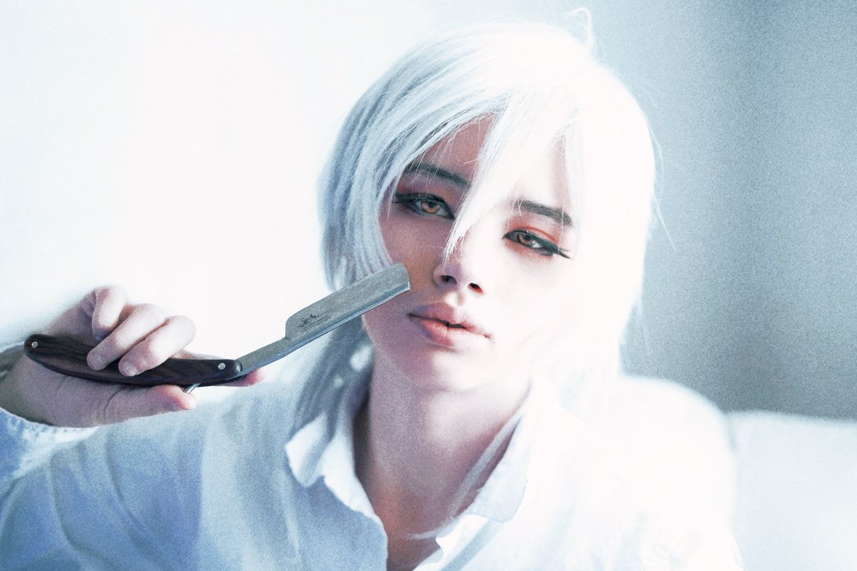 seven (cos + photo) tweet media