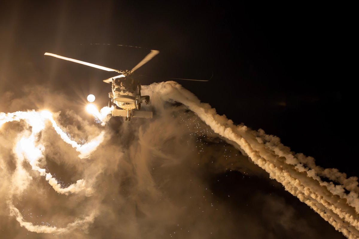Defence Australia tweet media