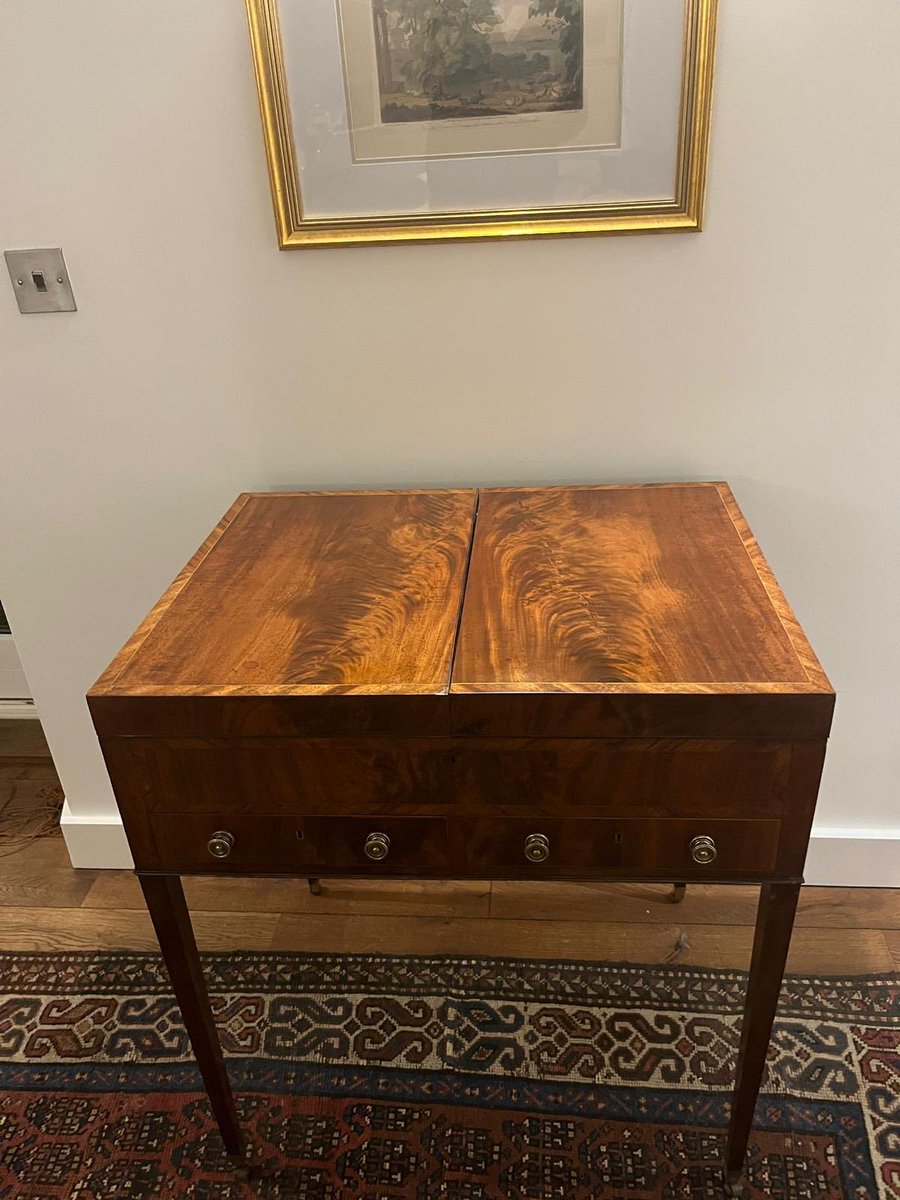 Dr Paula Byrne Author FRSA tweet media