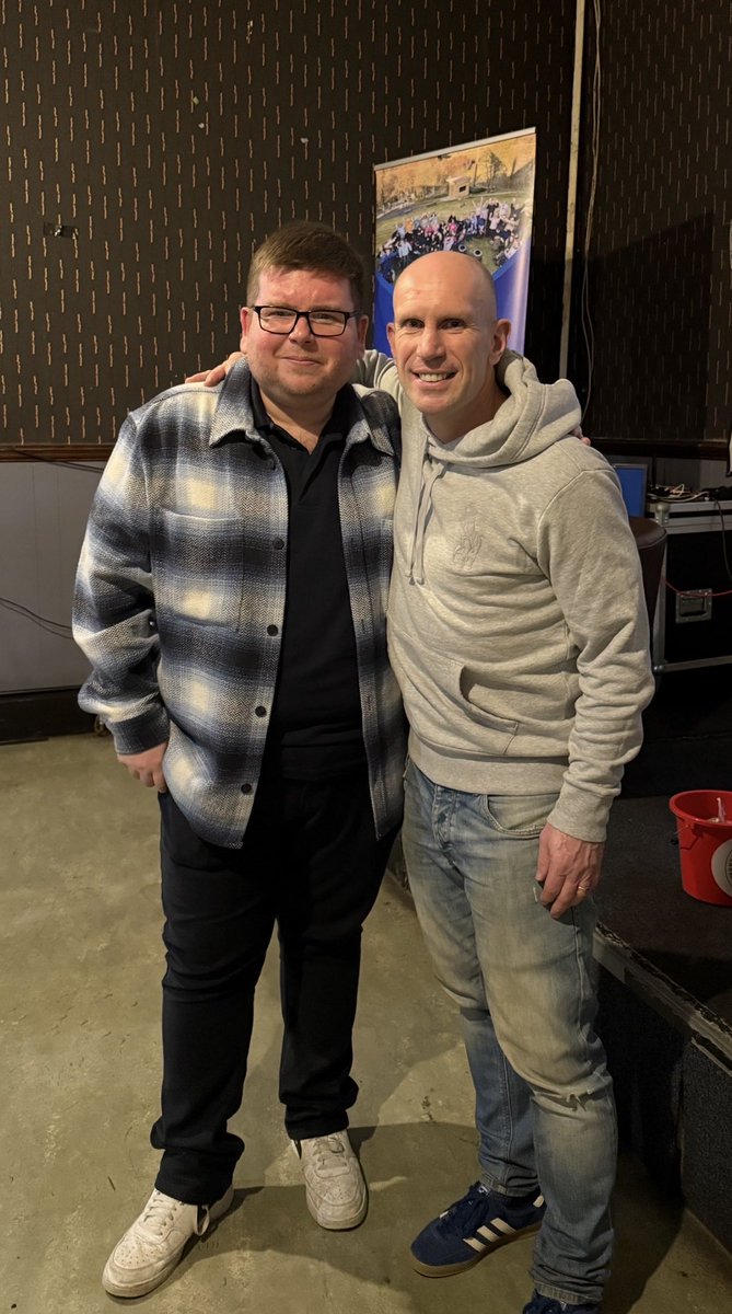 🎉 Happy Birthday to Rovers legend and <a href="/TRFCRadio/">TRFCRadio</a> co-commentator, Gareth Roberts.

Have a great day, Gaz!

#TRFC #SWA