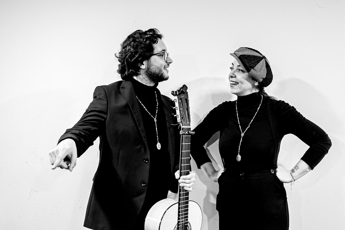 JMDCiudadLineal's tweet photo. 🎼Concierto con David de Arahal & Sandra Carrasco
💃Recital íntimo donde el cante y la guitarra dialogan desde la emoción, la tradición y la evolución del flamenco
📍Viernes 6 de febrero; 19h
#CCPríncipedeAsturias
Festival #ElipaFlamenca
Entrada libre 🎟
👉https://t.co/xhIq73gTcL https://t.co/1bRMgEEUj8