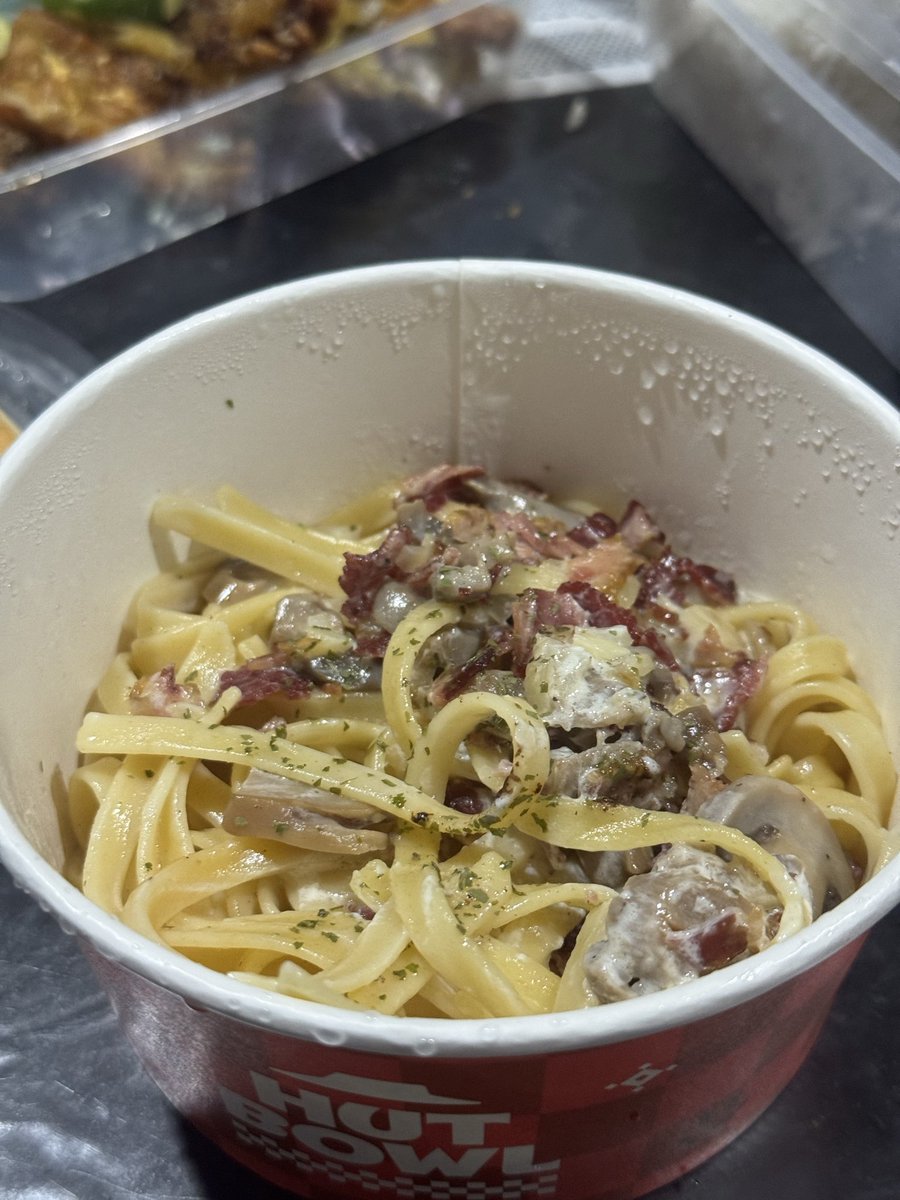 sunsetmatchaa's tweet image. Akhirnya rindu juga sama makanan western. Makanan favoritku karna murah dan gampang bgt buatnya waktu jd anak kosan di Aussie