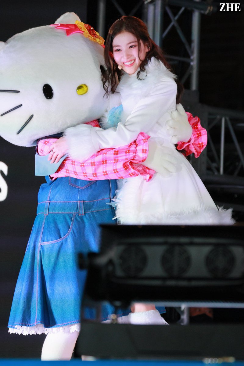 TARS432's tweet photo. 260206
#TWICE #트와이스 
#SANA #사나 #サナ https://t.co/ktuwHqBGWe