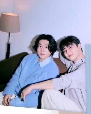 곰영은 대체 결혼을 몇번 하는거임