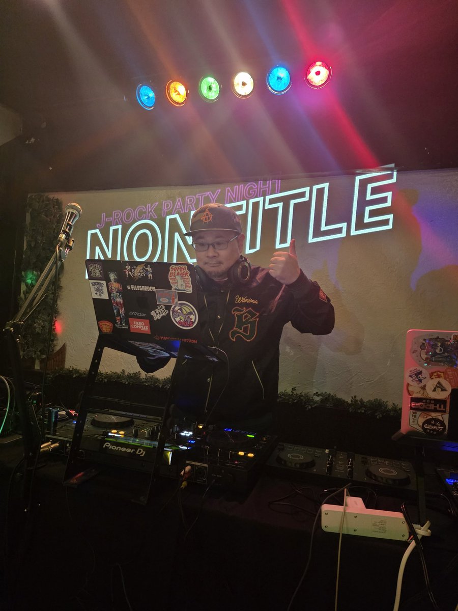 nontitle1217's tweet photo. DJ YuZuRuスタート🧨🧨🧨🧨 https://t.co/5xqBODTxsG