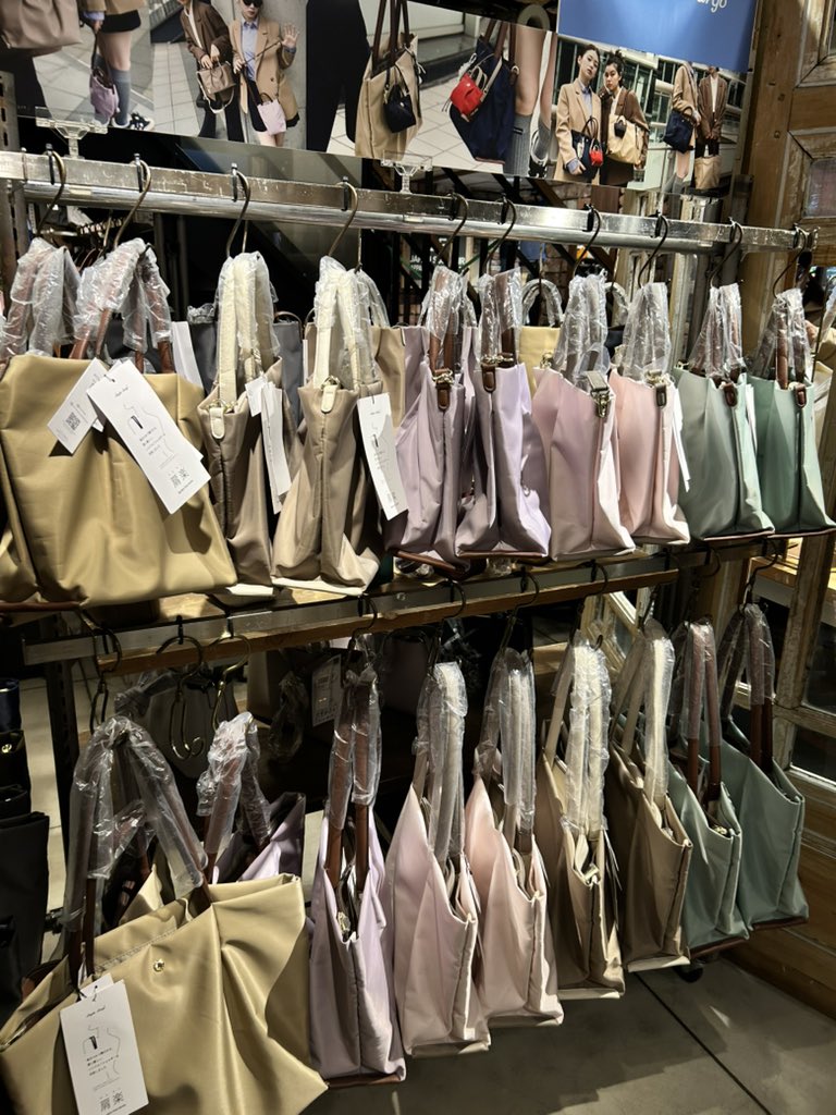 irbahsalss tweet media