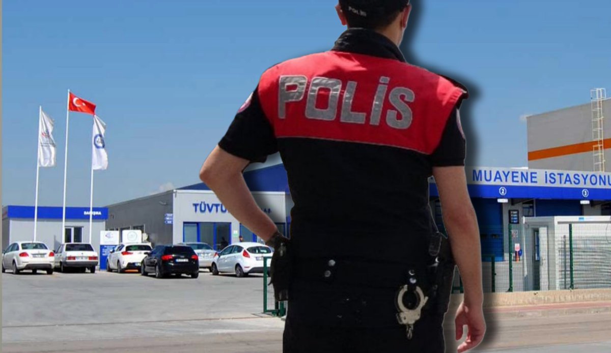 Ankara’da aracının stop lambası yanmadığı için muayeneden kalan polis memuru M.O.K. ile TÜVTÜRK çalışanları arasında tartışma çıktı. 

Tartışmanın kavgaya dönüşmesinin ardından M.O.K. muayene istasyonu çalışanları tarafından darp edilerek hayatını kaybetti. 1 kişi tutuklandı.