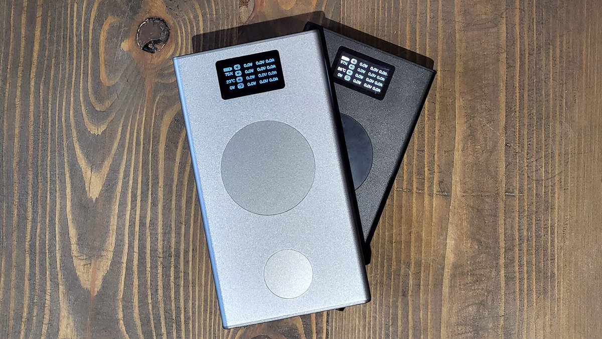 chargeasap's tweet image. Does your power bank show this much detail, or is it still guessing? 🔋👀

Tap follow and check the tech at chargerasap.com ⚡

© macworld
.
.
.
.
.
#ios #ios26 #chargingcable #electronics #mobileelectronics