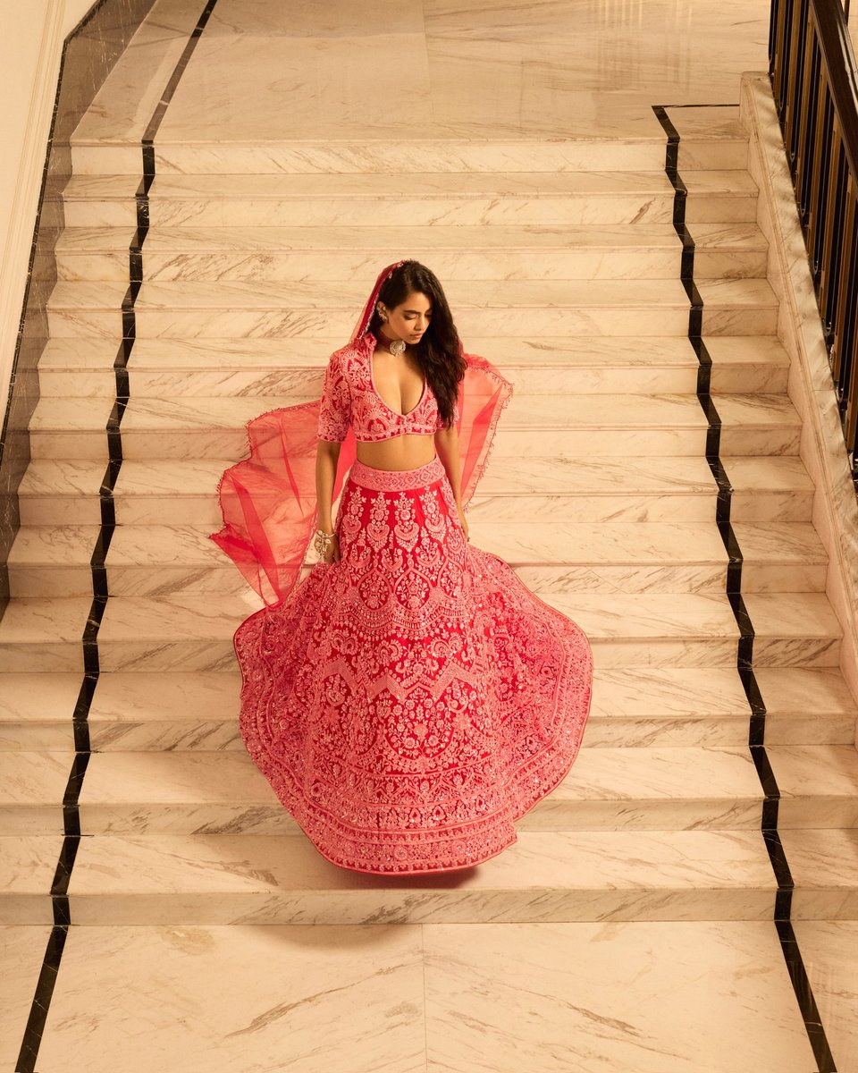 MMalhotraworld's tweet photo. Introducing our ‘INAYA Summer Bridal’—a romance shaped by softness, poetry &amp; ease. Explore the collection now available at our stores in Mumbai, Hyderabad, Delhi &amp; Dubai and online https://t.co/6d4ZgWbzTr https://t.co/Uv0YHDkeR3
