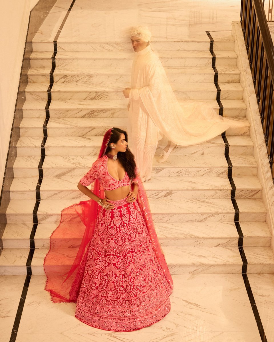MMalhotraworld's tweet photo. Introducing our ‘INAYA Summer Bridal’—a romance shaped by softness, poetry &amp; ease. Explore the collection now available at our stores in Mumbai, Hyderabad, Delhi &amp; Dubai and online https://t.co/6d4ZgWbzTr https://t.co/Uv0YHDkeR3