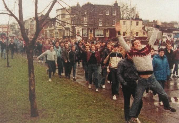 FootballAwaydays tweet media