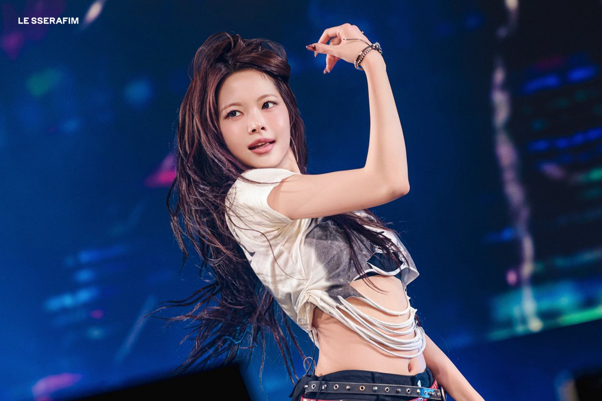 📸 [PHOTO] 260206 LE SSERAFIM 'COUNTDOWN JAPAN 25/26' Photo Sketch