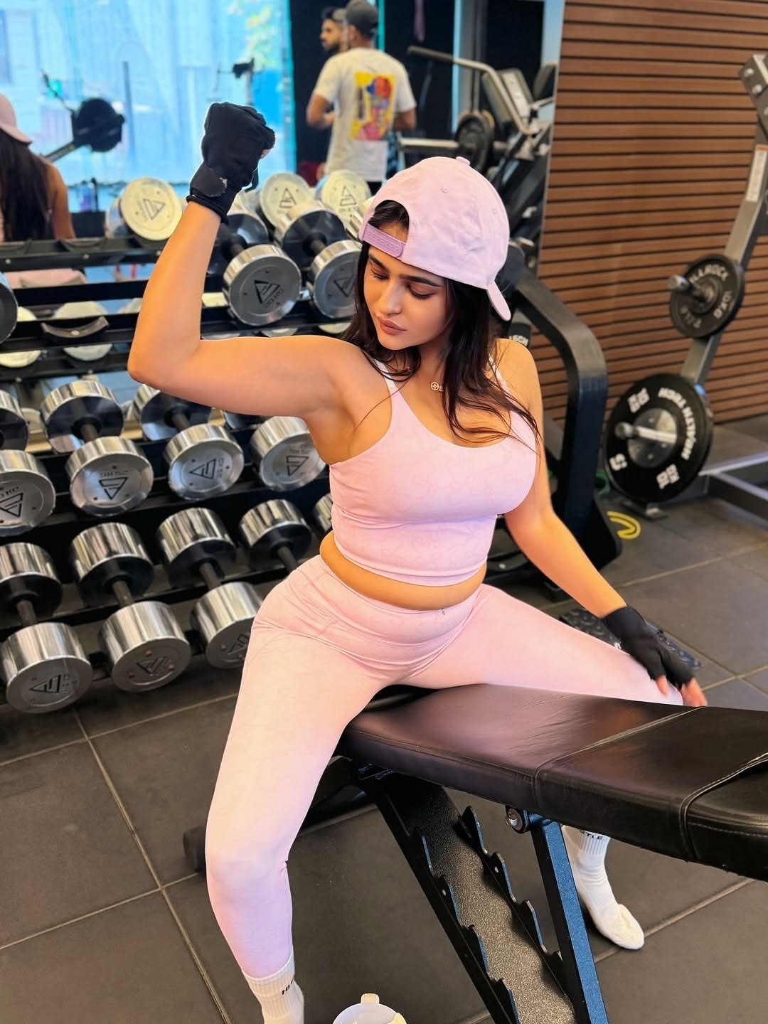 HAeFU7fasAEvRyA?format=jpg&name=large