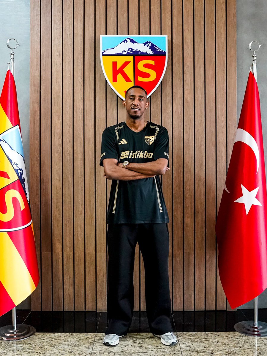 Kayserispor aradığı sağ beki İskoçya'da buldu. Hadi hayırlısı... #kayserispor #transfer #süperlig #bakiersoy <a href="/Nrtacikalin/">Nurettin Açıkalın</a> <a href="/bakiersoymhp/">BAKİ ERSOY</a> <a href="/dirgenaliahmet/">Ahmet DİRGENALİ</a>