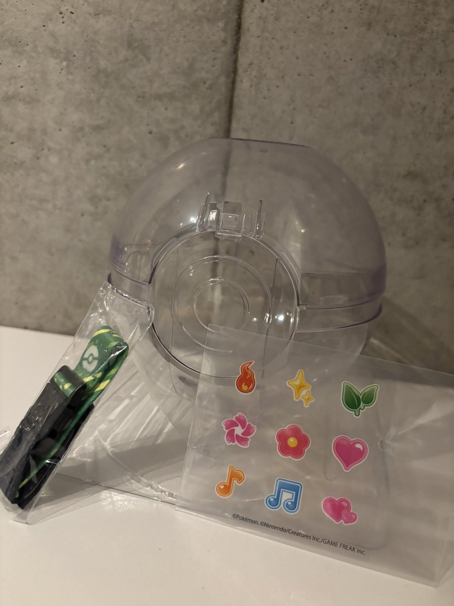 ___NIN__JIN___'s tweet photo. ポケパークのグッズ"ぬいぐるみ連れ歩きケース"シール付いてるんですけど、え！ということは！ https://t.co/TSGGdrH0xS