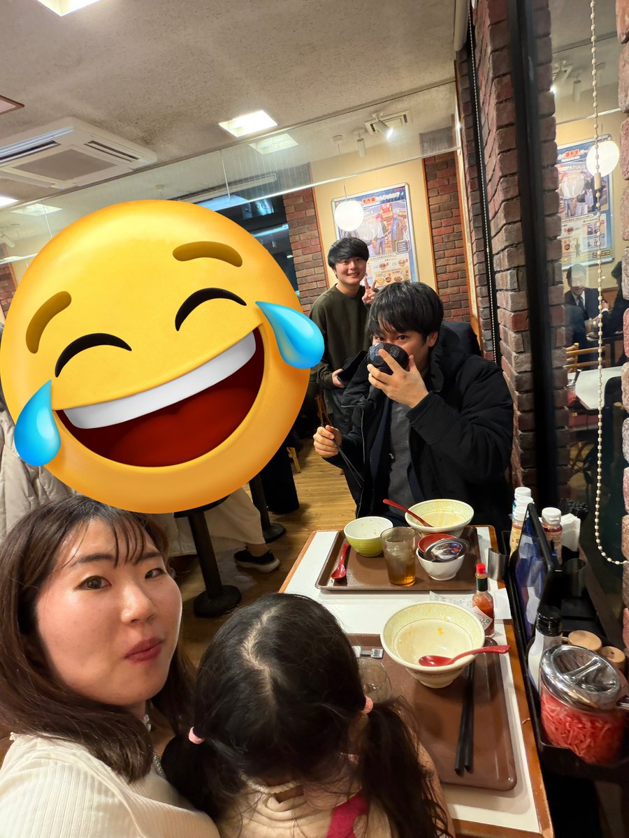 o_esu_kmp's tweet photo. まさかの出会いで笑うwwwwwwwwww https://t.co/Bwa3T6FQjE