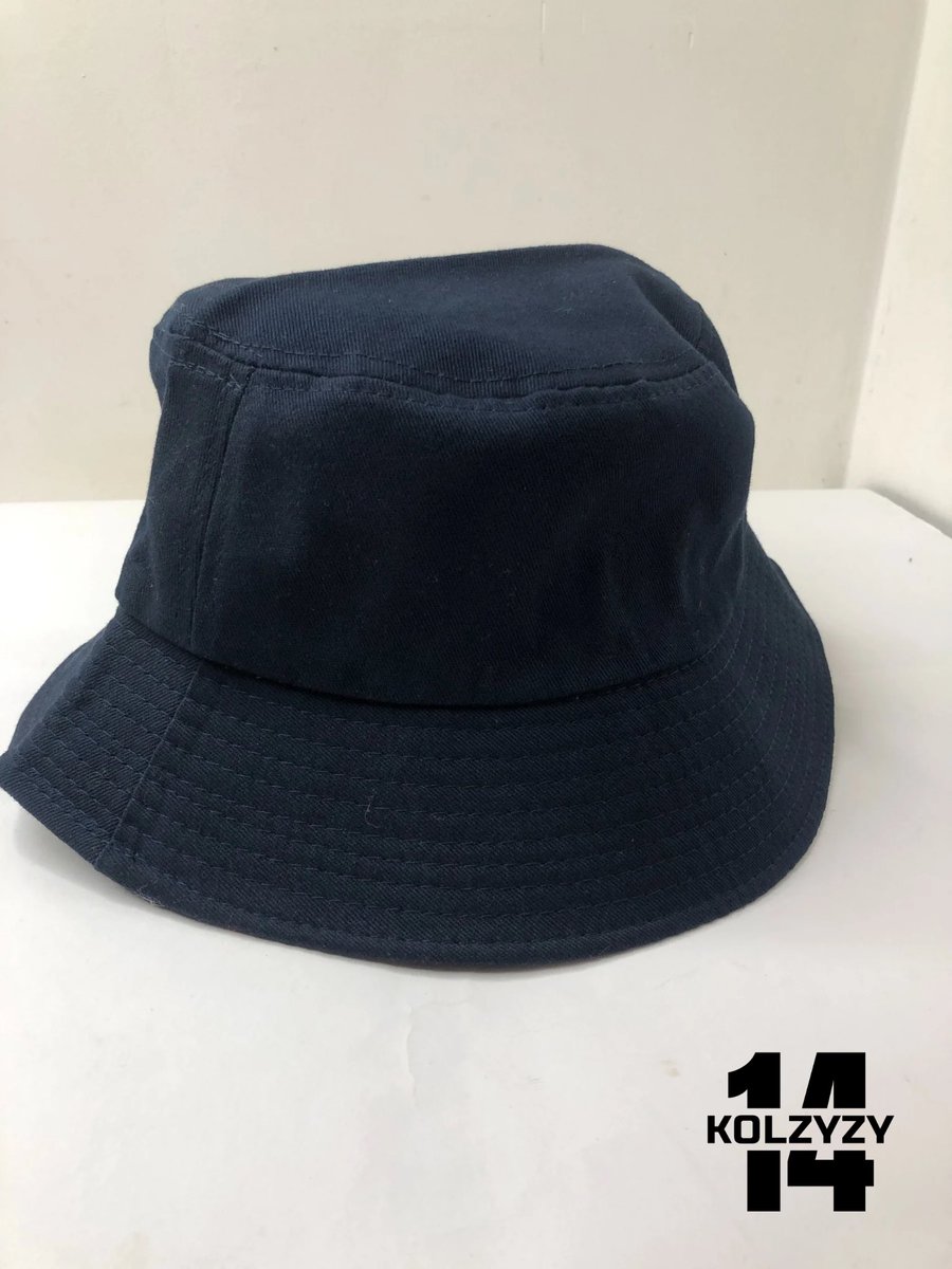 Bucket hat 🧢 
Available in Black, Grey, Navy blue and Maroon. 

🔖 N16,000
#kolzyzy14 #kolzyzy14fashion