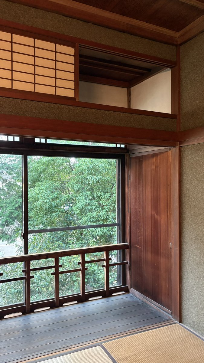 旧高嶋医院
富山県滑川市

---
なめフェス2026
4月11日 一般の公開
4月12日 ツアー限定公開

もうすぐチケット発売開始です✨