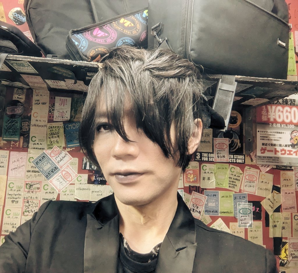 ともろお tweet media