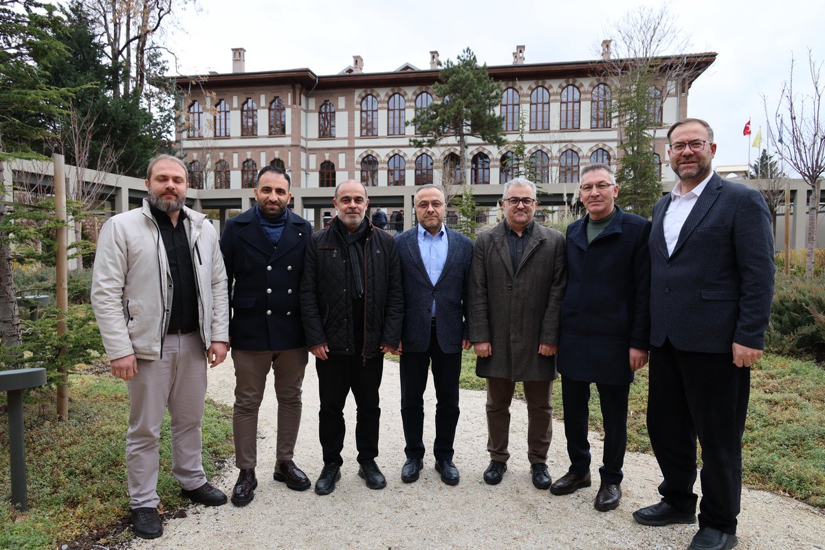 AK Parti Karatay İlçe Teşkilatı olarak, Konya Büyükşehir Belediyemizin 2025 Yılı Değerlendirme Toplantısı’na İlçe Başkanımız Akif Demirci, İlçe Yürütme Kurulumuz ve Meclis Üyelerimizle birlikte katılım sağladık.

Geçtiğimiz yıl şehrimize kazandırılan vizyon projeler ve kıymetli